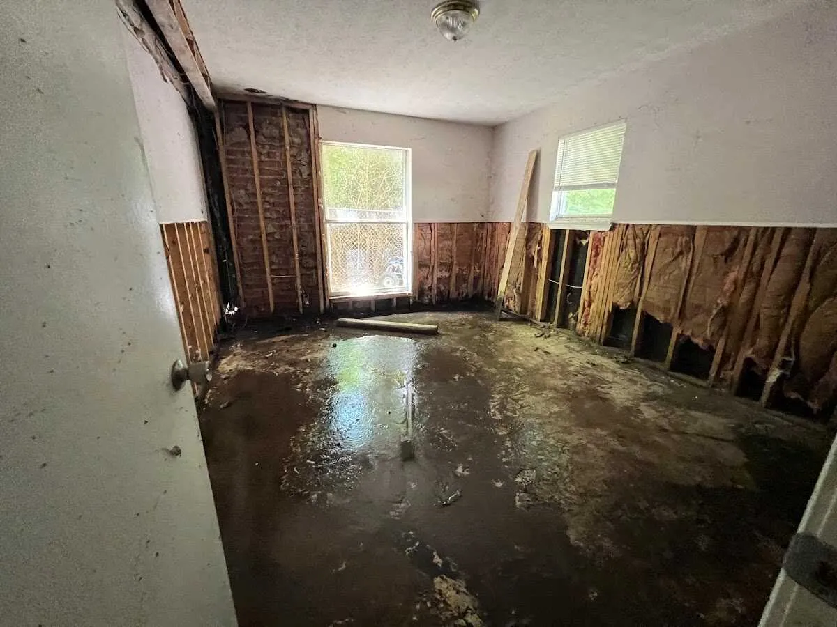 Water Damage Restoration services in Palisades Park, NJ